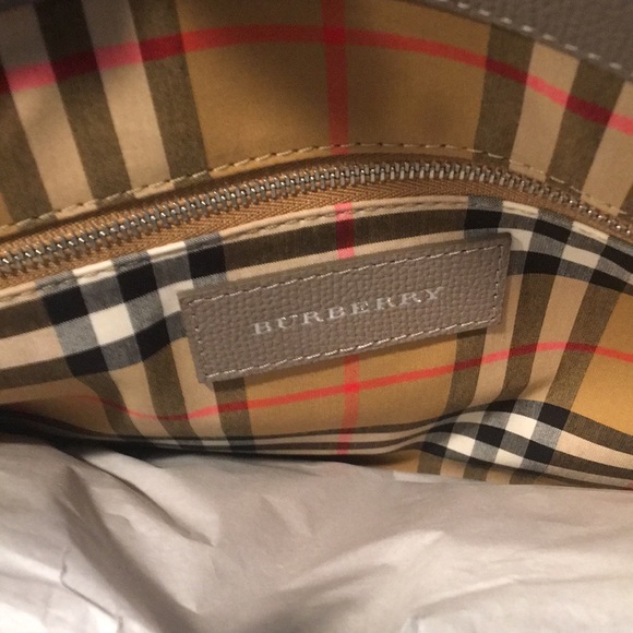 Burberry Banner Medium Handbag - Picture 4 of 12